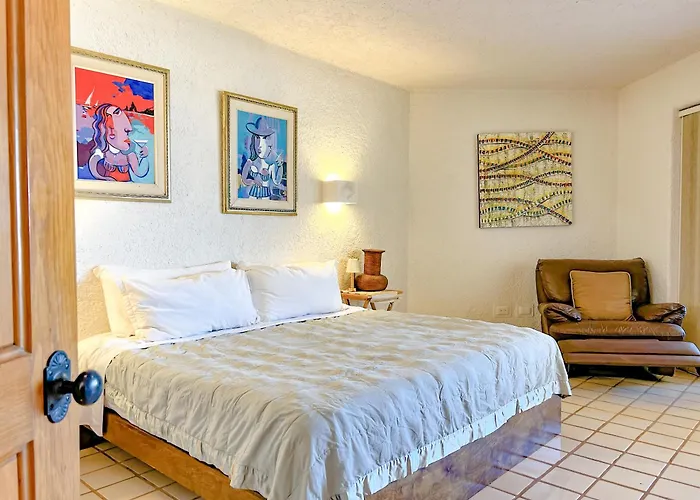 & Oceanfront Terrasol Condo, 2 Pools & Patio *