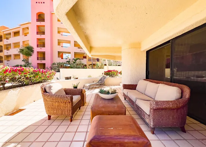 & Oceanfront Terrasol Condo, 2 Pools & Patio Apartment