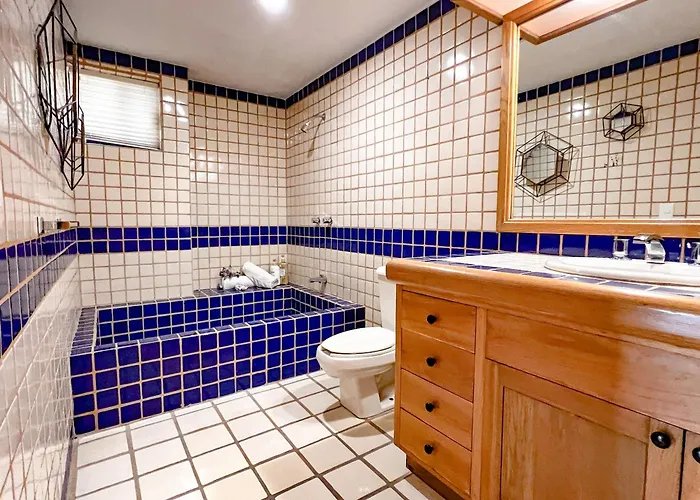 & Oceanfront Terrasol Condo, 2 Pools & Patio Apartment *