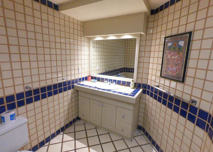 & Oceanfront Terrasol Condo, 2 Pools & Patio Apartment *