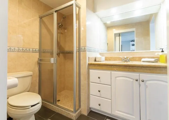 & Oceanfront Terrasol Condo, 2 Pools & Patio Apartment