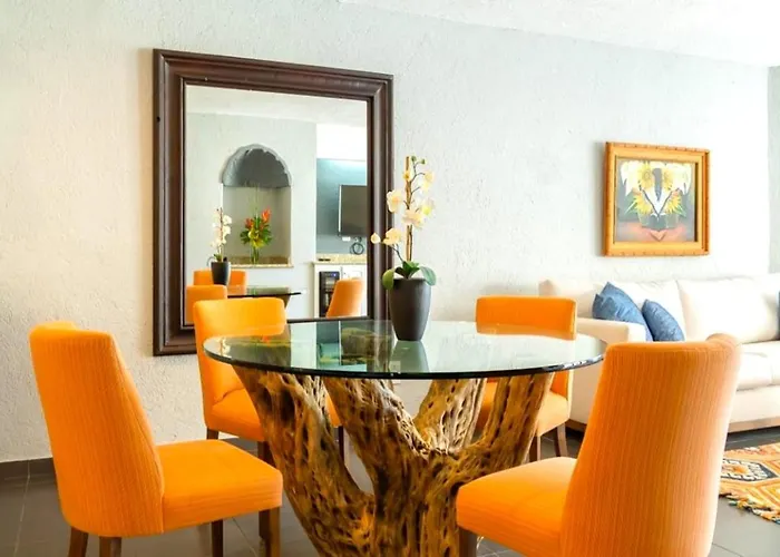 & Oceanfront Terrasol Condo, 2 Pools & Patio Apartment *