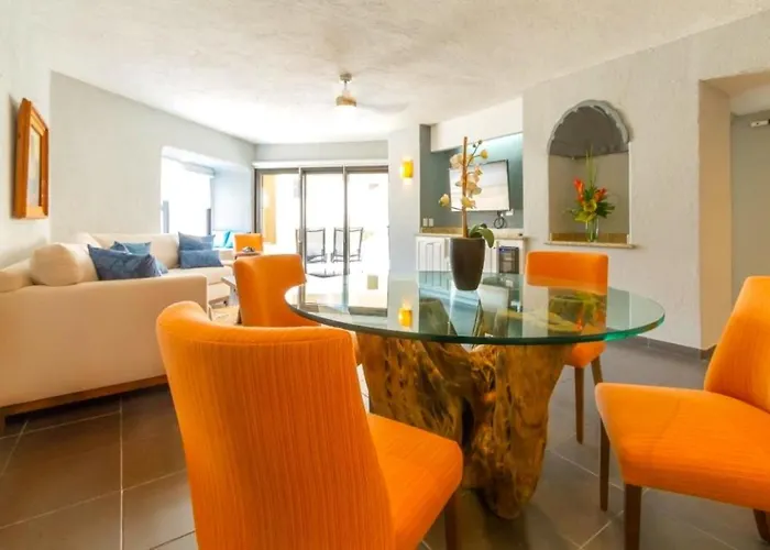 & Oceanfront Terrasol Condo, 2 Pools & Patio Apartment